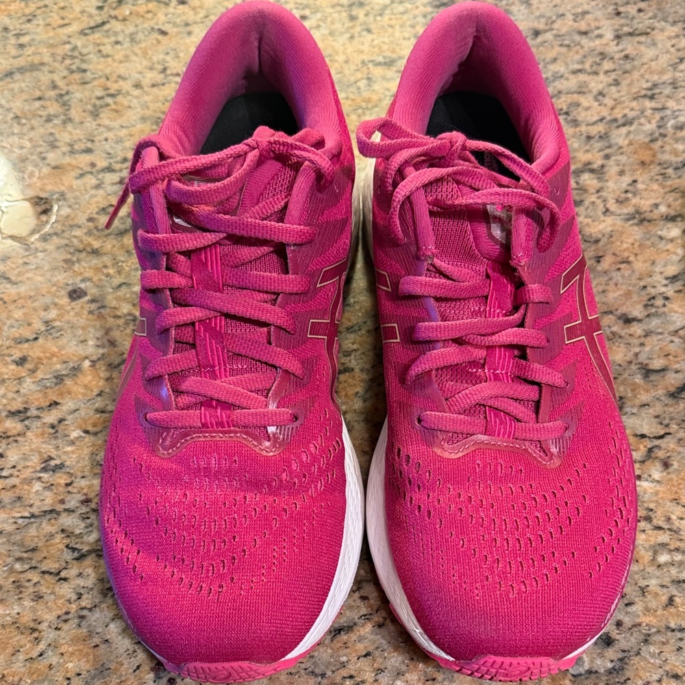 ASICS Gel Kayano 28 Women’s Running Shoes